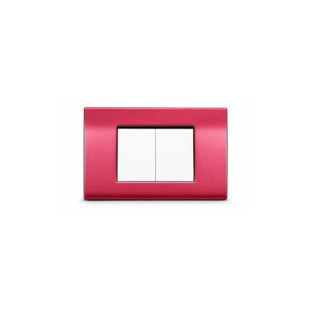 QVQ Red Triple Cover